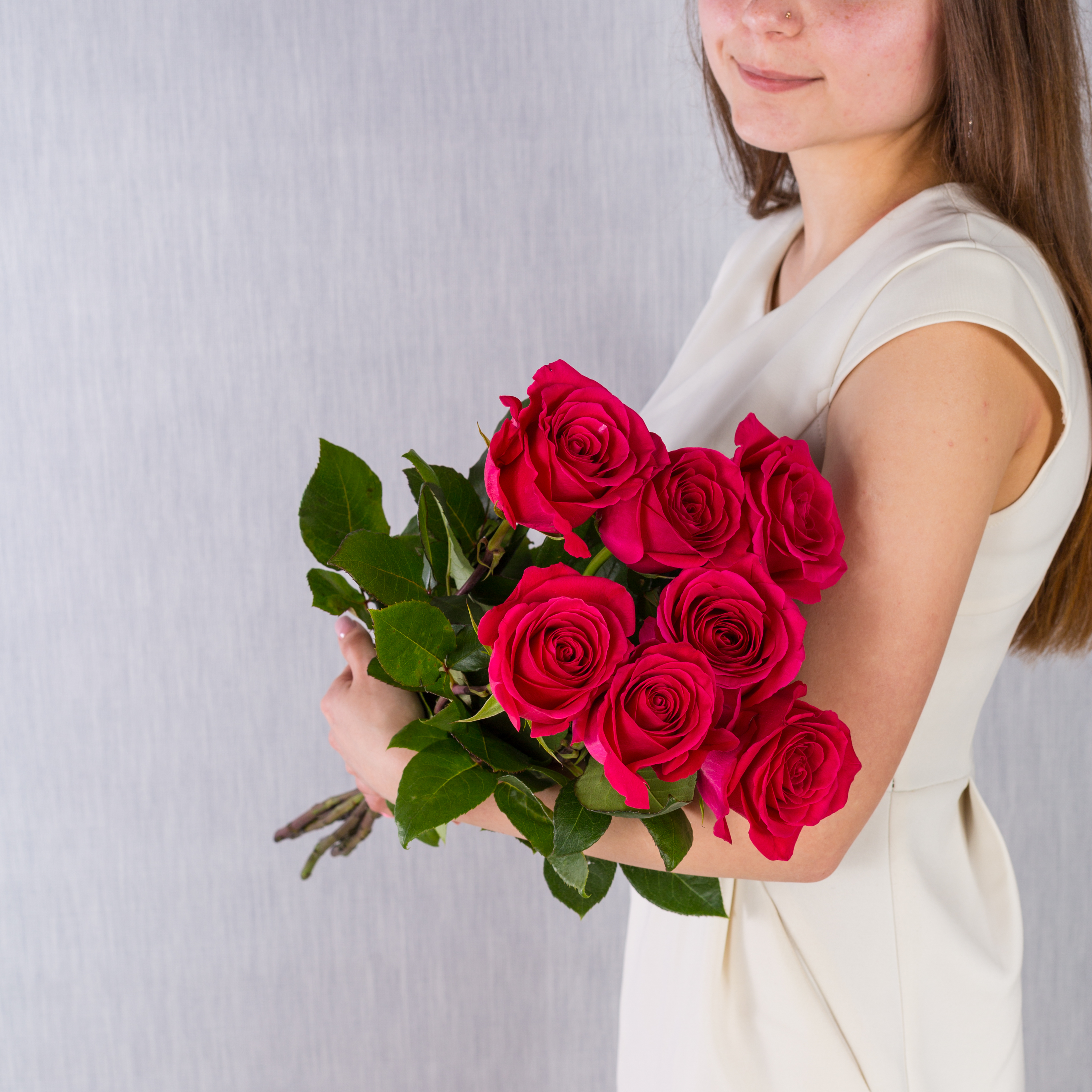 Букет из 7 розовых роз с крупным бутоном 60 см. N 36400