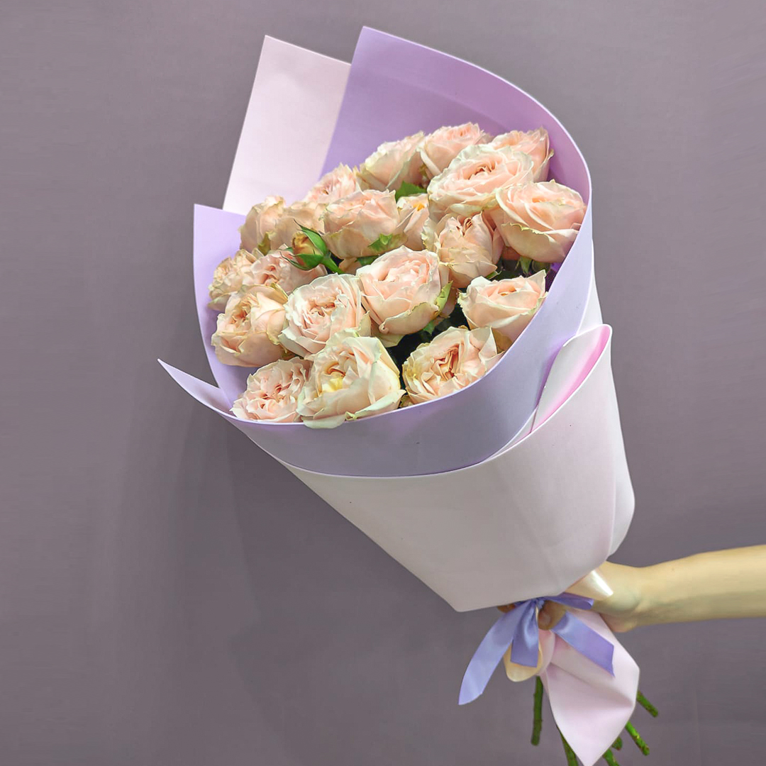Букет из 5 кустовых пионовидных роз персикого цвета №45353-Перс