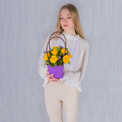 х Сумочка букет с розами на 1 сентября N 38183-Ж