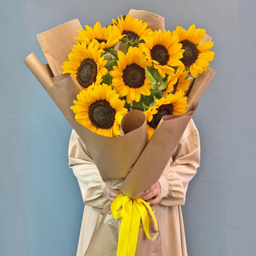 Букет из 9 Подсолнухов 35834