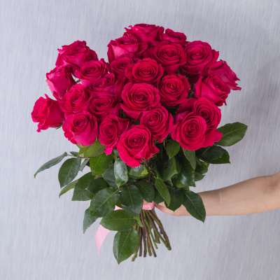 Букет от класса Роза розовая Эквадор 60 см N 2446