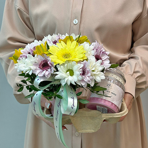 Сет "Цветочный вальс". Набор стаканчик с цветами и аромасвечой в банке арт. 70397